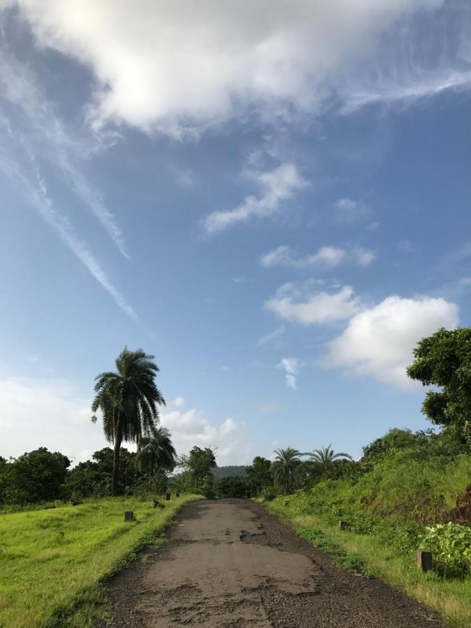 Zohra Baugh, A Green & Organic Farmhouse Stay With All Amenities Dahanu Exterior foto